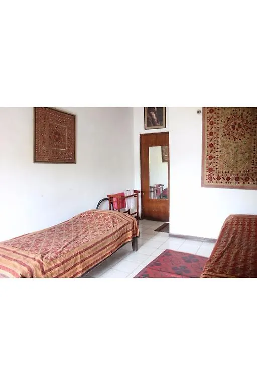 Vista Chelsea Gardens Bnb Коломбо Отель типа 